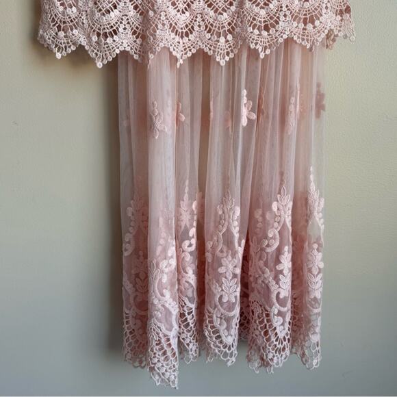 MONORENO BILTMORE TWO PIECE CROCHET & LACE MAXI Light Pink feminine summer - Picture 10 of 14